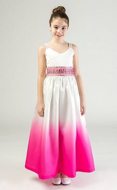 Modelo de vestido longo infantil