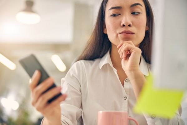 Como rastrear um número de celular